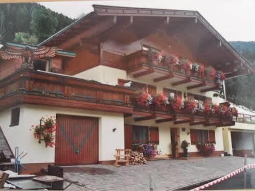 Landhaus Taxach Saalbach-Hinterglemm Extérieur photo