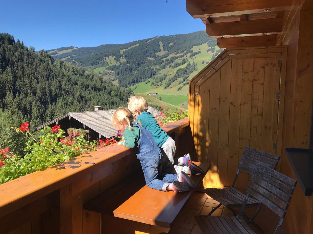 Landhaus Taxach Saalbach-Hinterglemm Extérieur photo